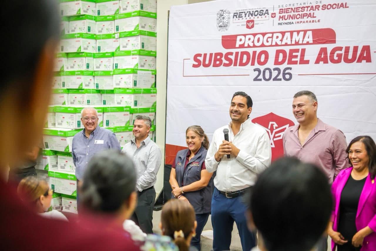 Reconoce Carlos Peña Ortiz a trabajadores de la salud con programa social municipal